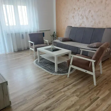 Apartman Centar Sremska Mitrovica Exterior photo